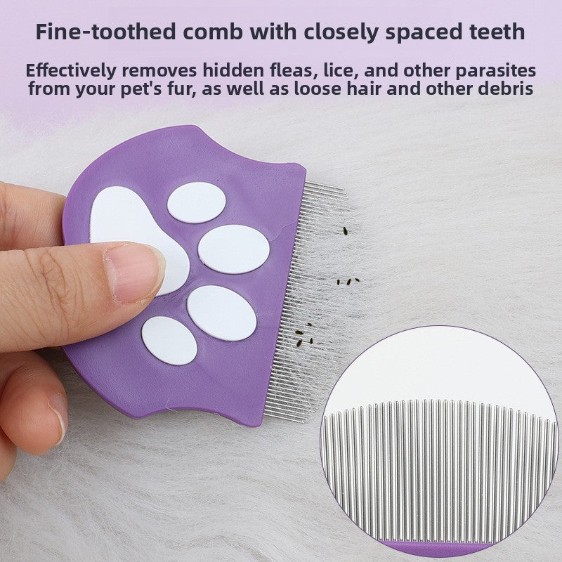 Petlivo Detangling Comb in use on long-haired cat for daily grooming