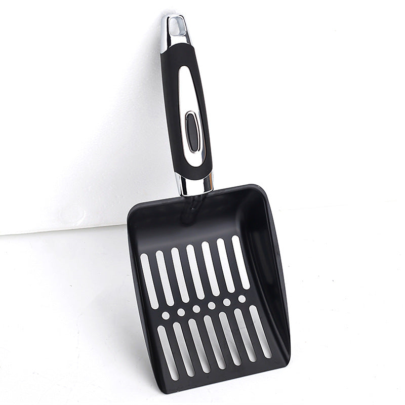 Petlivo Litter Shovel in use scooping from litter box without wrist strain